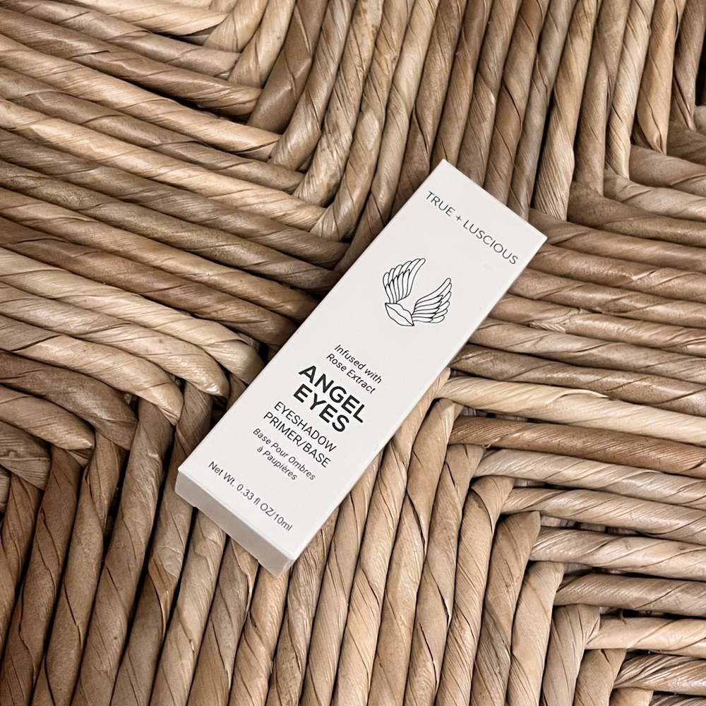 BRAND NEW True & Luscious Angel Eyes Eyeshadow Primer